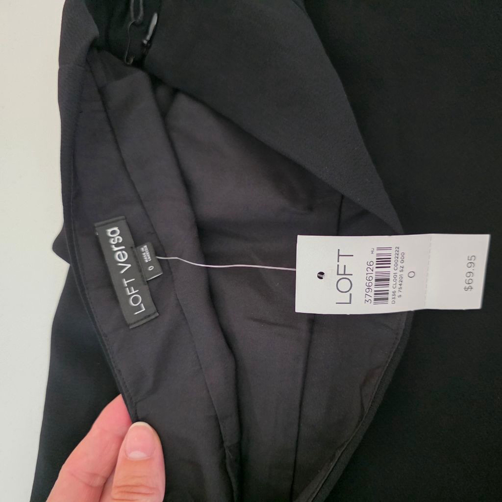 Women's LOFT Black Mini Skirt Size 0 - Picture 5 of 8